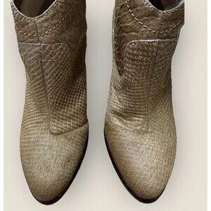 UGG Ankle Bootie Charlotte Moon Calf Hair Snake Sz 8.5 Back Zipper‎ Stacked Heel